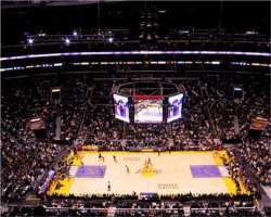 If you visit LA at the time of NBA matches, Staples Center should be at your bucket list and you should not miss a chance to watch such mind-blowing m